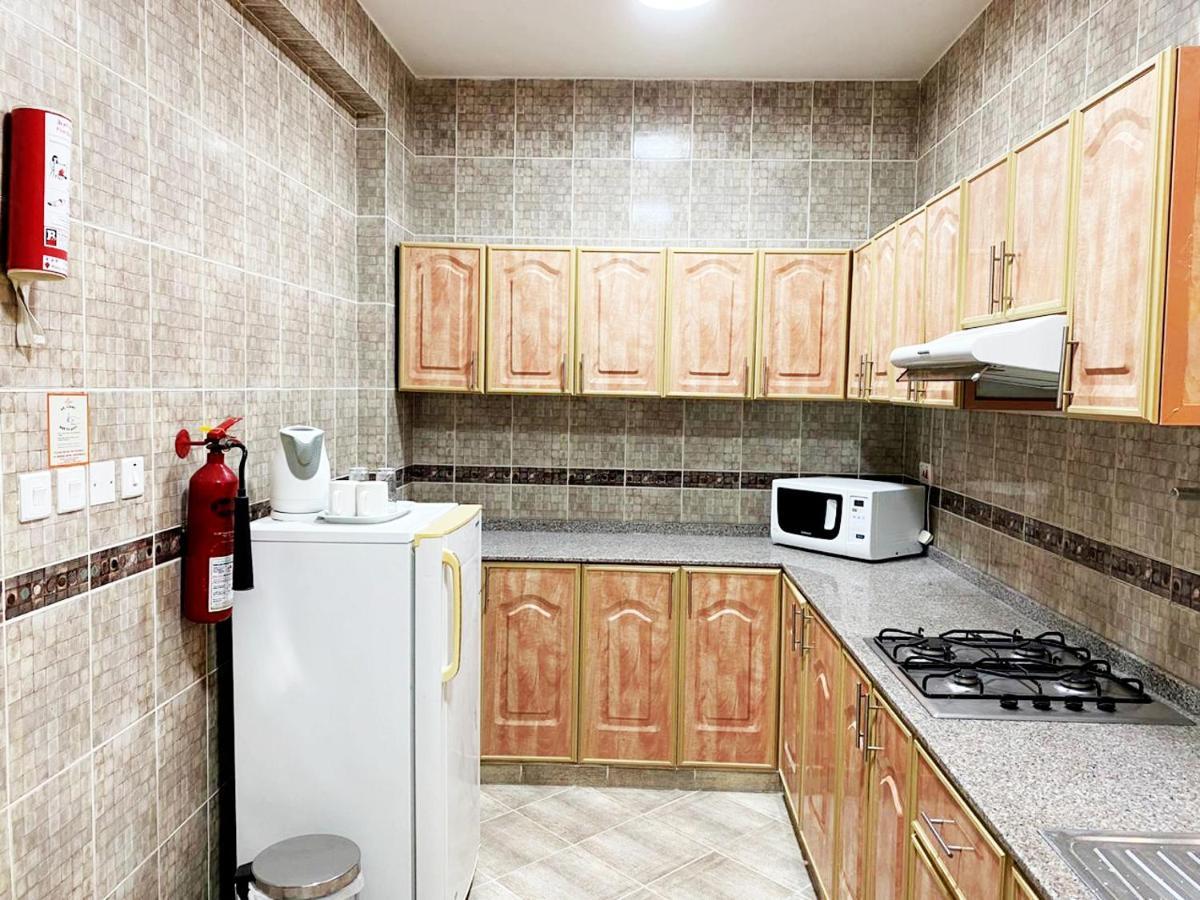 Al Murooj Hotel Apartments Маскат Экстерьер фото